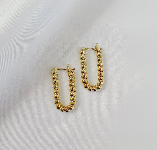 Dockside Croissant Hoops Earrings
Gold Filled