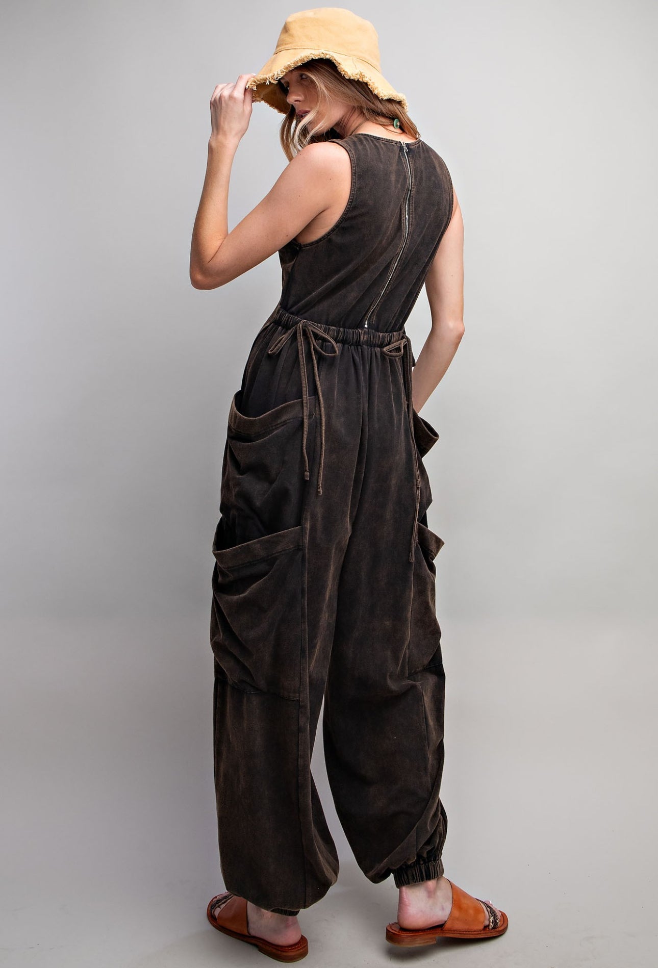 Sleeveless Washed Cargo Jumpsuit